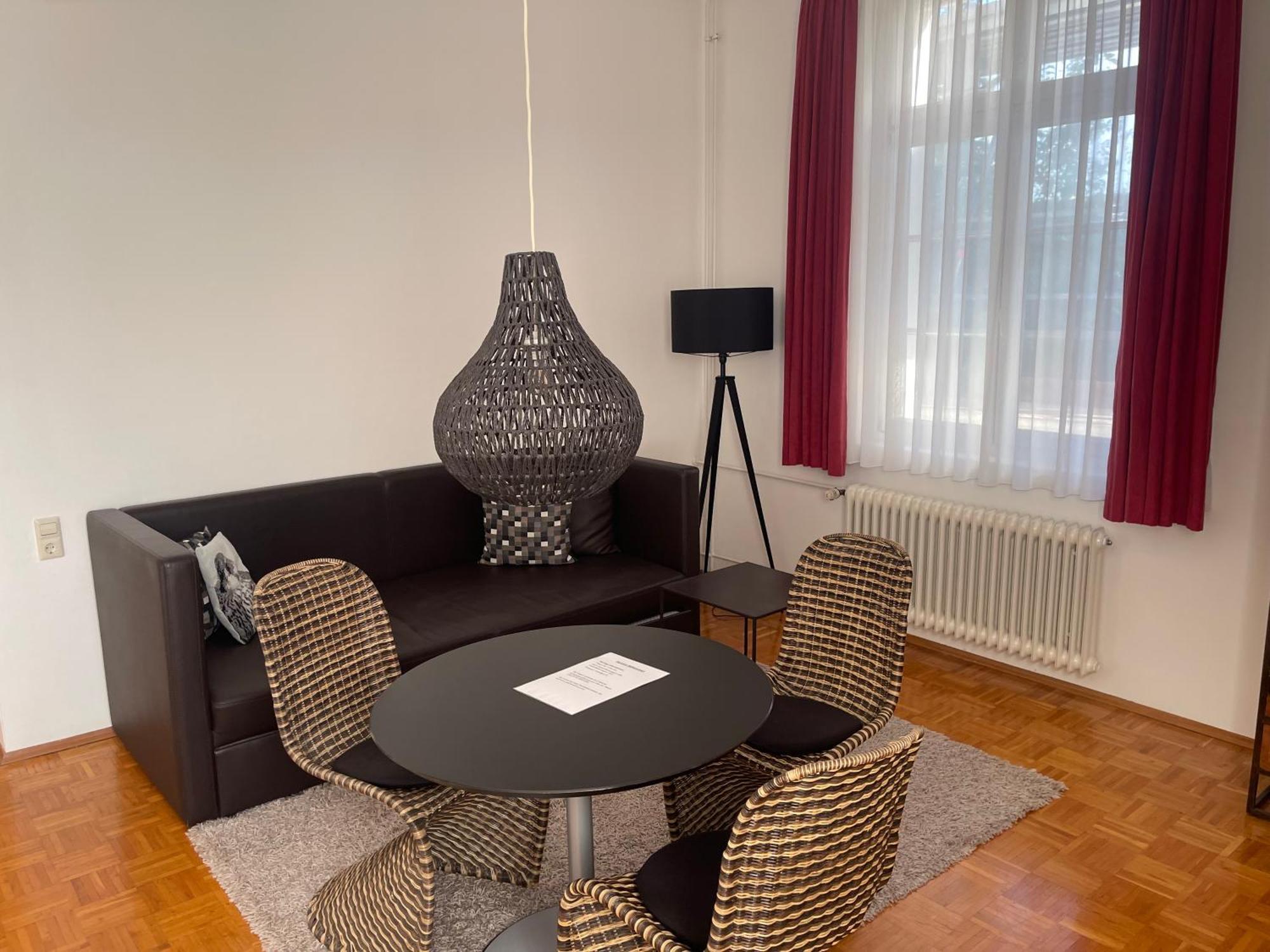 Whliving - Apartments & Studios In Konstanz Bagian luar foto