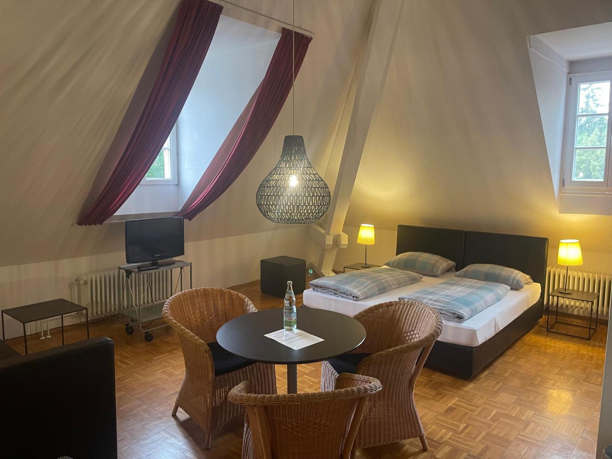 Whliving - Apartments & Studios In Konstanz Bagian luar foto