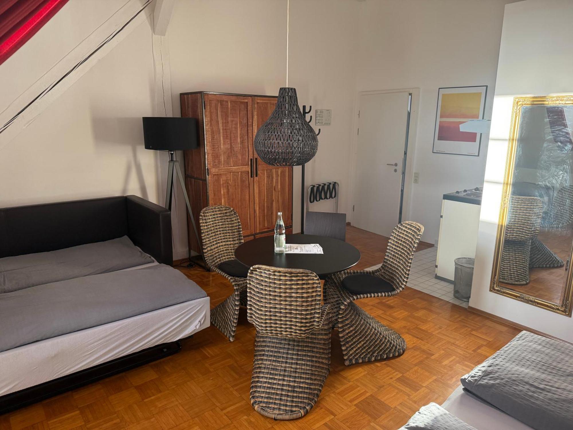 Whliving - Apartments & Studios In Konstanz Bagian luar foto